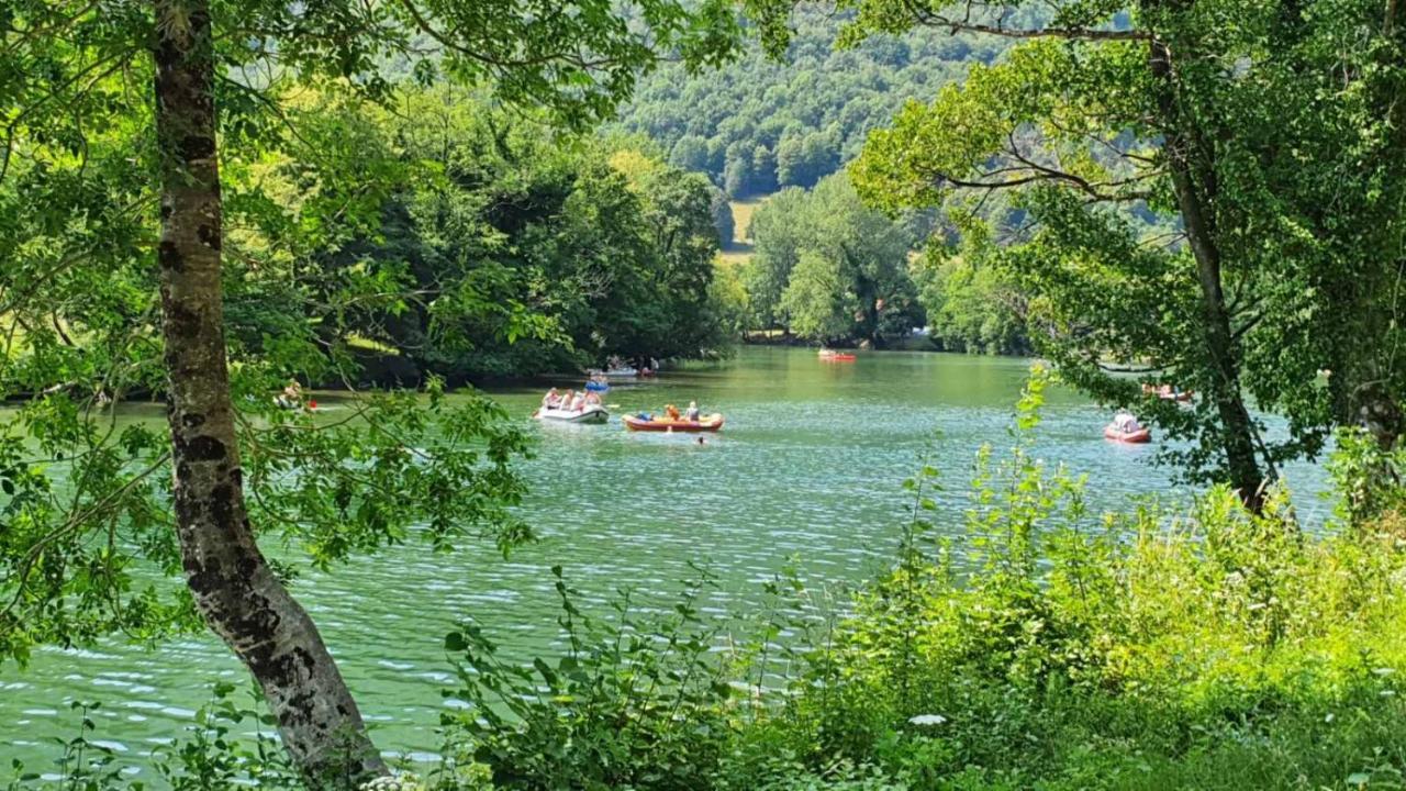 Vila Rozi, Osilnica - Vacation House Pr' Vili Rozi Buitenkant foto