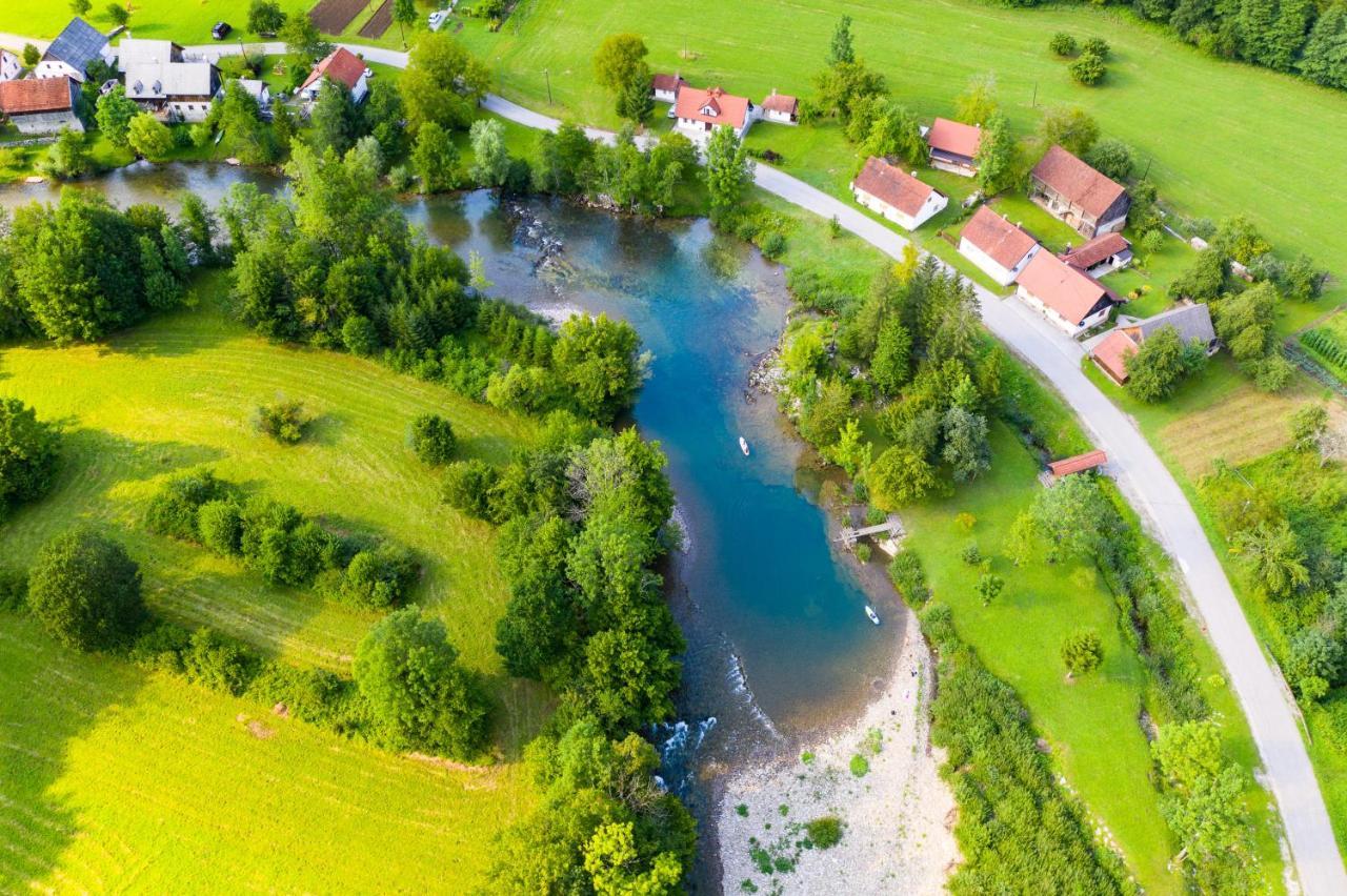 Vila Rozi, Osilnica - Vacation House Pr' Vili Rozi Buitenkant foto